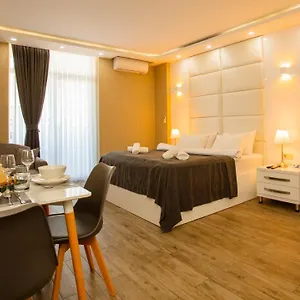 holiday-premium-apartments-batumi.batumihotels.net/